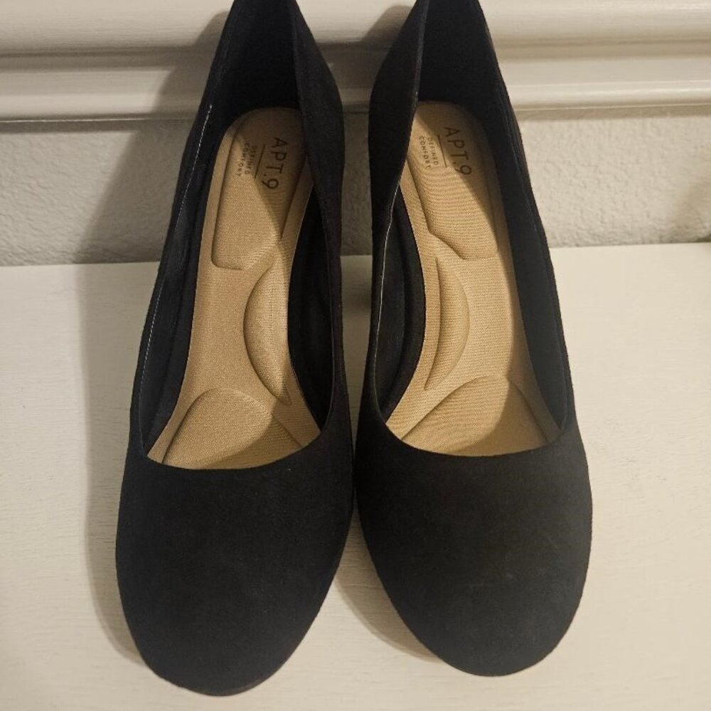 Women's Apt. 9 Black Daylight Defined Comfort Block Pump Suede Heels Size 10M